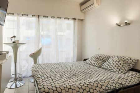 Studio Carre D'Or Situe A 50 M De La Plage Aparthotel Nice Exterior photo